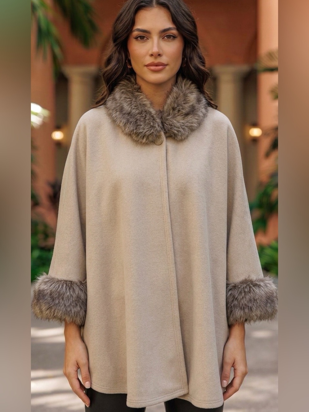 Parkhurst Beige Faux Fur-Trim Cape Coat One Size🍁